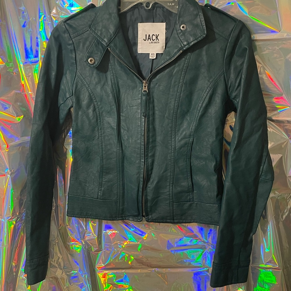 🏍💚green faux leather moto💚🏍